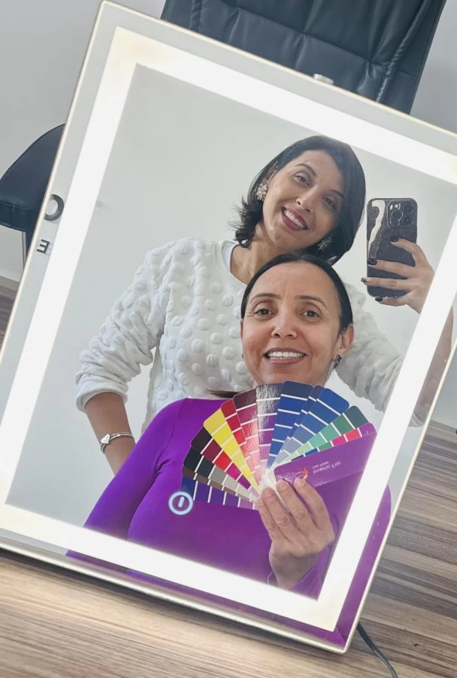 Foto 24:  — Naiara Lanzillote Consultora de Imagem e Estilo