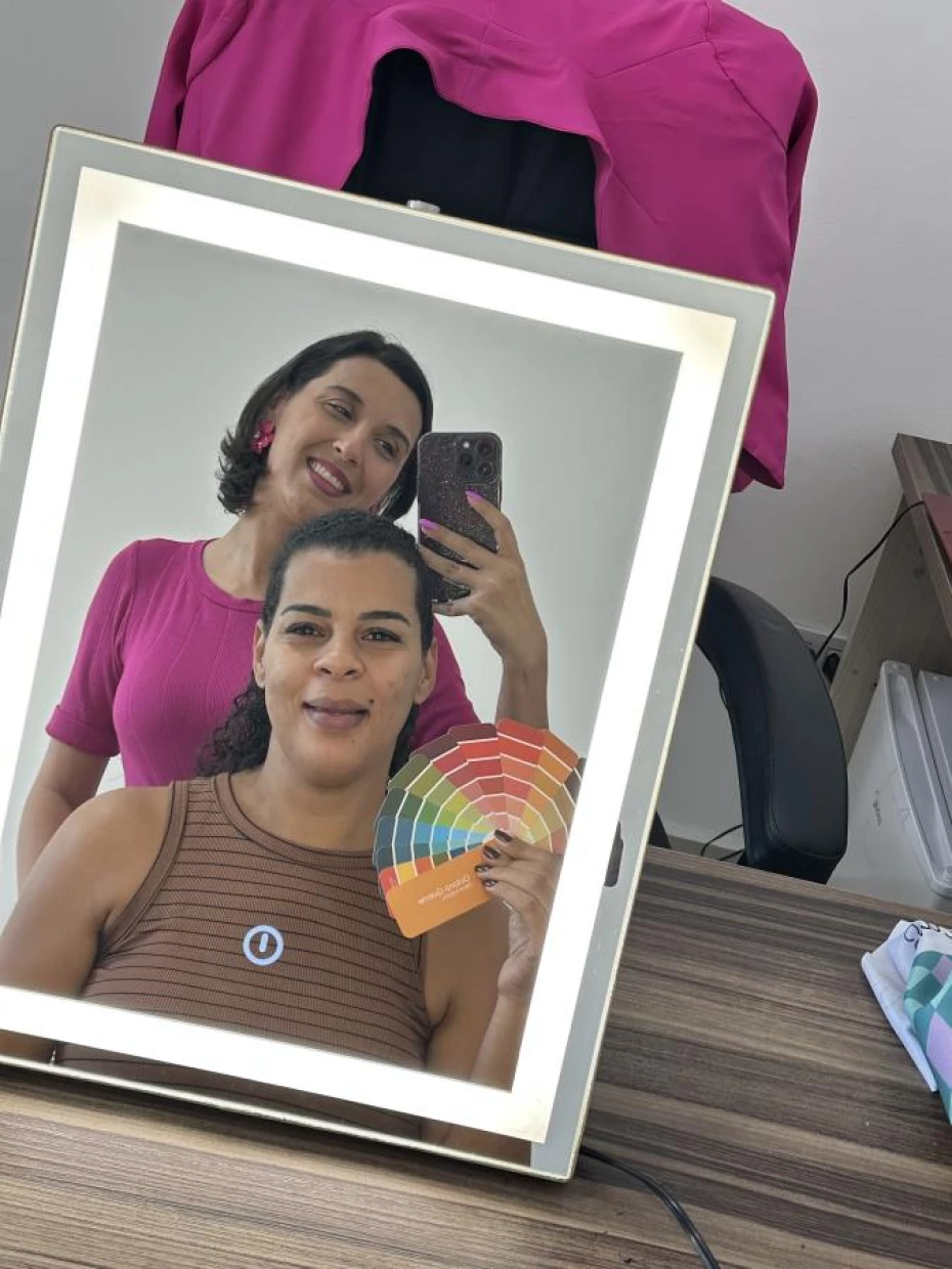 Foto 5:  — Naiara Lanzillote Consultora de Imagem e Estilo