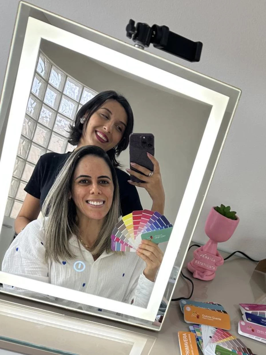 Foto 10:  — Naiara Lanzillote Consultora de Imagem e Estilo